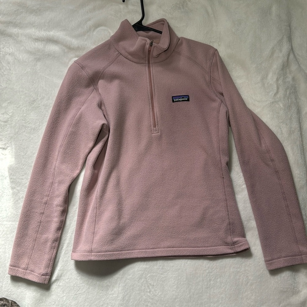 Women’s Patagonia half zip fleece